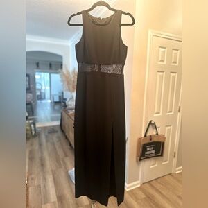 Georgiou Studio black evening gown Sz 2